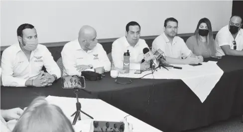  ?? FOTO: JAVIER PADILLA ?? > Movimiento Ciudadano ofreció ayer rueda de prensa en Los Mochis para hablar sobre lo que se avecina.