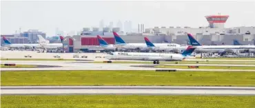  ?? FILE PHOTO ?? Delta Airlines, which is based at Atlanta’s Hartsfield-Jackson Internatio­nal Airport, wants the Trump administra­tion to enforce Open Skies agreements to allow Delta to better compete with internatio­nal carriers.