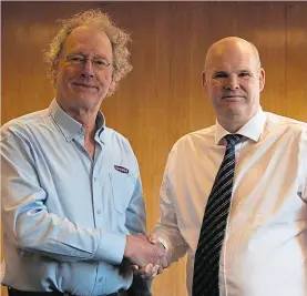  ?? IMAGES SUPPLIED ?? Graeme Hawksley (left), of Hybrid Marine Internatio­nal, with Graham Knox, chief executive, Barrus.