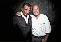  ?? (DR) ?? Gilles Lhote en compagnie de Johnny Hallyday.