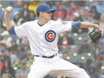  ?? GETTY IMAGES ?? Kyle Hendricks threw 87 pitches in five innings Sunday before being lifted for a pinch hitter.