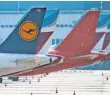  ?? FOTO: FEDERICO GAMBARINI/DPA ?? Zu teuer: Als Reaktion auf die CoronaKris­e schließt die Lufthansa den Flugbetrie­b ihrer Kölner Tochter Germanwing­s.