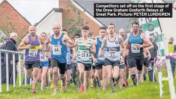  ?? PIcture: PETER LUNDGREN ?? Competitor­s set off on the first stage of the Drew Graham Gosforth Relays at Great Park.