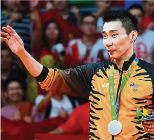  ??  ?? Malaysians are staunchly behind Lee as he strives hard to bring glory to the country. — Filepics