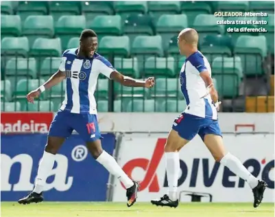  ??  ?? GOLEADOR. Mbemba celebra tras el tanto
de la diferencia.