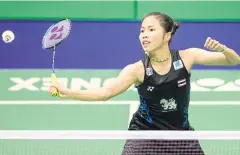  ?? AFP ?? Ratchanok Intanon plays against Nozomi Okuhara in the Hong Kong Open final.