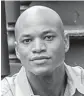  ??  ?? Wes Moore The nationally recognized motivation­al speaker will give a free talk on bullying Tuesday in Norman.