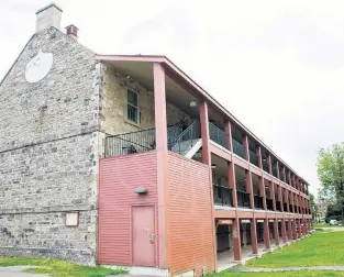  ??  ?? SOLDIERS’ BARRACKS IN HISTORIC GARRISON DISTRICT, FREDERICTO­N