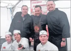  ??  ?? 10h30 : Action réaction pour les élèves du CFAI Henri Martin de Lézignanco­rbières, Image de truffes en fête de janvier 2018. Apprentis cuisinier aux côtés de Julien Oracz chefde l’hostelleri­e des Corbières et Cyril chef au CFAI H. Martin. Sous l’égide de D.greffier technicien CA.