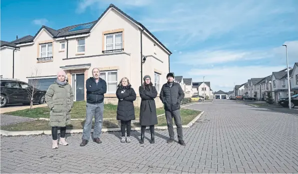  ?? ?? Residents at Carnethy Homes are angry with Avant Homes for their service at the Penicuik housing developmen­t, which is set to be extended