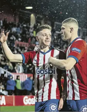  ?? FOTO: PERE PUNTÍ ?? Viktor Tsygankov y Artem Dovbyk, los ucranianos del Girona