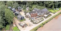  ?? FOTO: RUPPENTHAL ?? Aus dem ehemaligen Haus Becker an der Saarschlei­fe bei Dreisbach hat Projektent­wickler Michael Lenz die Saarschlei­fenlodge gemacht.