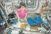  ??  ?? Samantha Cristofore­tti en la Estación Espacial Internacio­nal