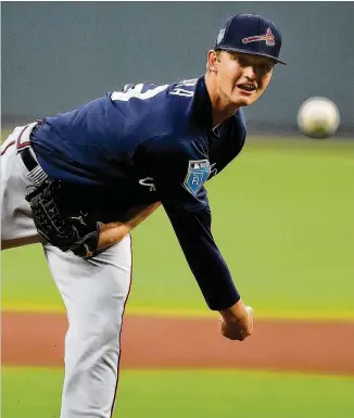  ?? CURTIS COMPTON / CCOMPTON@AJC.COM ?? Mike Soroka said he felt some tightness in his shoulder Saturday against the Marlins. “It’s nothing structural or anything like that for concern,” says Braves manager Brian Snitker.