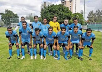  ??  ?? Atlético Villas se apodera del triunfo y asume el liderato del torneo.