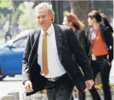  ??  ?? José Antonio Kast, candidato presidenci­al.