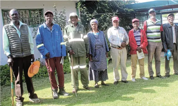  ?? Picture: ABONGILE SOLUNDWANA ?? OVERDUE PAYMENTS: Desperate ex-mineworker­s from Mlungisi, who are still waiting to receive their monies owed to them, from left, are Ndoyisile Mabece, 70, Elman Qoko, 68, William Foto, 71, Nomboniso Vayise, 69, whose husband died recently, Phindile Mangaliso, 75, Mbotyi Xashimbi 74, Vuyisile Wana, 69, and Welcome Ncapayi, 67.