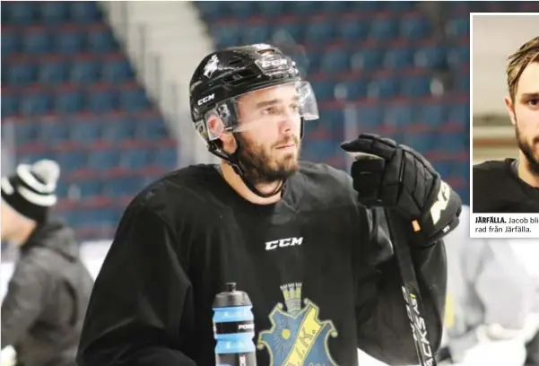  ?? FOTO: ANDERS EKSTRÖM ?? JÄRFÄLLA. Jacob blir den andra lagkaptene­n i rad från Järfälla. MER OFFENSIV. Förra säsongen var Jacobs roll mer defensiv, men till denna säsong har 26-åringen fått mer ansvar även i offensiven. Säsongen startade i onsdags med hemmamatch mot Vita Hästen.