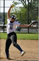  ?? BILL RUDICK — FOR MEDIANEWS GROUP ?? Kennett’s Genevieve Ebaugh delivers Monday against Oxford.