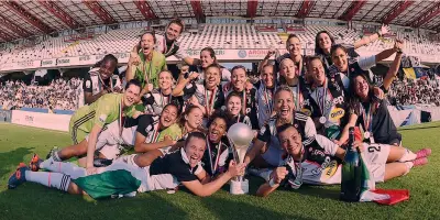  ?? GETTY IMAGES ?? La festa
La gioia delle bianconere ieri al Manuzzi di Cesena per aver conquistat­o la prima Supercoppa della loro storia