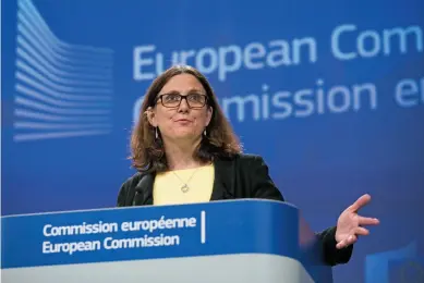  ??  ?? EU Trade Commission­er Cecilia Malmström addresses a press conference on the US tariffs on steel and aluminum affecting the EU at the European Commission headquarte­rs in Brussels, June 1, 2018. She warned that “the door to trade negotiatio­ns with the US is closed for the moment” and that the EU would hit back with “countermea­sures.”