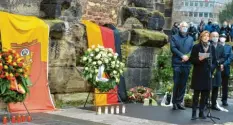  ?? Foto: dpa ?? Die Politikeri­n Malu Dreyer wohnt in Trier. Auch sie ist traurig, weil dort Menschen von einem Autofahrer getötet und mehrere verletzt wurden.