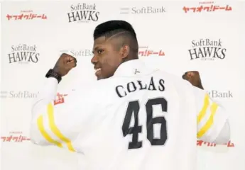  ?? BEISBOL JAPONES/FACEBOOK ?? Right fielder/pitcher Oscar Colas, 21, could be the next Cuban playing for the Sox.