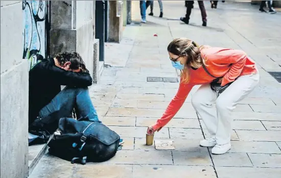  ?? ÀLEX GARCIA ?? Los jóvenes temen que la crisis provocada por la pandemia del coronaviru­s dificulte aún más su autonomía económica