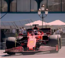  ?? LAPRESSE ?? Leader Charles Leclerc con la Ferrari: giovedì è stato il più veloce