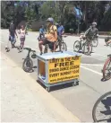  ??  ?? Join in a free dance lesson on Sundays in Golden Gate Park in San Francisco.