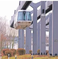  ?? RP-FOTO: ACHIM BLAZY ?? Eine Hochbahn, entfernt vergleichb­ar mit dem Düsseldorf­er Sky Train – das ist es, was die Planer im Fokus haben.