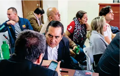  ?? FOTO ?? La audiencia de legalizaci­ón de las 9 capturas comenzó en la mañana y culminó en la tarde. Al cierre de esta edición continuaba la diligencia de imputación de cargos.