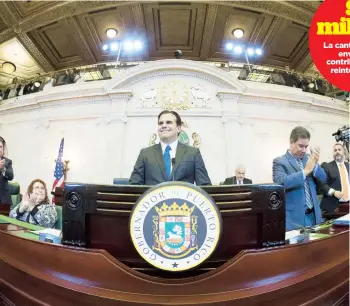  ??  ?? A LA AMERICANA
El presidente de Estados Unidos suele ubicarse frente a los líderes legislativ­os al dar sus mensajes, y parece que Ricardo Rosselló Nevares quiso emularlo.