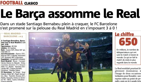  ?? (Photo AFP) ?? Le Barça ivre de joie sur la pelouse du Real Madrid.