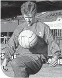  ??  ?? Duncan MacLeod shows off his skills during his short spell with Dundee