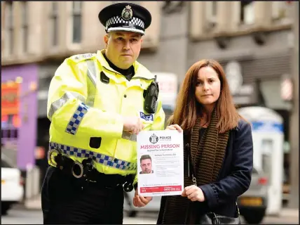  ??  ?? Police Chief Inspector Brian Shaw with Samuel’s sister Ann Margaret Allan