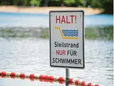  ?? Foto: dpa ?? Wer sich über Wasser halten kann, gilt noch nicht als geübter Schwimmer. Der sollte hier nicht schwimmen gehen. Das könnte nämlich gefährlich werden.
