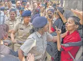  ?? SATISH BATE ?? Around 350 women protested outside the ground.
