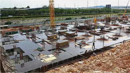  ??  ?? Supporting structures: The company’s formwork is used in a 9,000 square metre project in Johor to shorten set-up time.