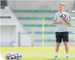  ??  ?? England manager Phil Neville ponders his team selection