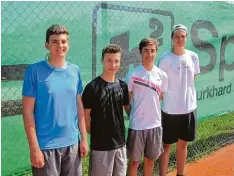  ?? Foto: Rainer Laske ?? Die Junioren 18/1 des TC Aichach (von links) Sebastian Kühnruß, Benedikt Eigner, Lorenz Davideit und Alexander Leischner.