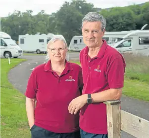  ?? Photograph by Jason Hedges ?? MANAGERS: Keith and Lisa Jeffs at Culloden Moor site.