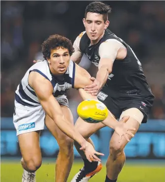  ?? Picture: GETTY IMAGES ?? Nakia Cockatoo (left) is in line for a shock AFL finals call-up for the Cats.