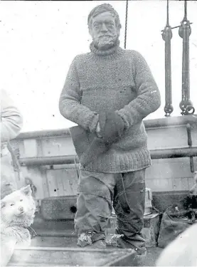  ??  ?? Ernest Shackleton. Sobrevivió junto a sus hombres en la Antártida.