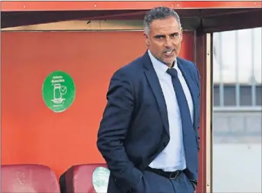  ??  ?? José Gomes es el quinto entrenador destituido por el jeque saudí Turki Al-Sheikh.