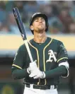  ?? Ben Margot / Associated Press ?? Stephen Piscotty takes in the applause ahead of his first at-bat after his mom’s death.