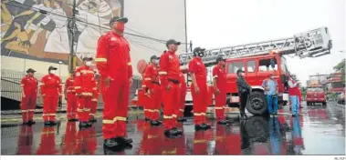  ?? BUSF ?? Abril de este año: donación de equipos y de un vehículo escala a bomberos de Iquitos, en Perú.