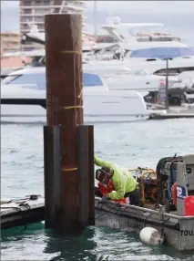  ?? (Photo Philippe Arnassan) ?? Les travaux permettent d’envisager des perspectiv­es réjouissan­tes pour le port, selon son directeur.