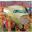  ?? FOTO: KAY NIETFELD/DPA ?? Airbus-Produktion in Hamburg. Airbus gilt Altmaier als Vorbild für einen Euro-Konzern.