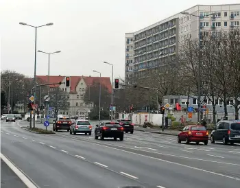  ?? MARCO SCHMIDT ?? Ab den Sommerferi­en wird der Juri-Gagarin-Ring zwischen Löberstraß­e und Karl-Marx-Platz voll gesperrt.